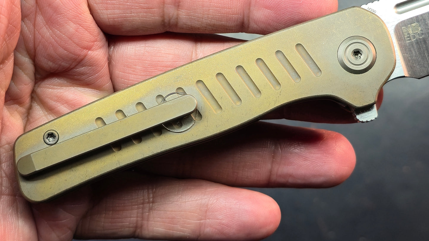 Kubey Steelhead Brown Titanium Handle M390 Blade