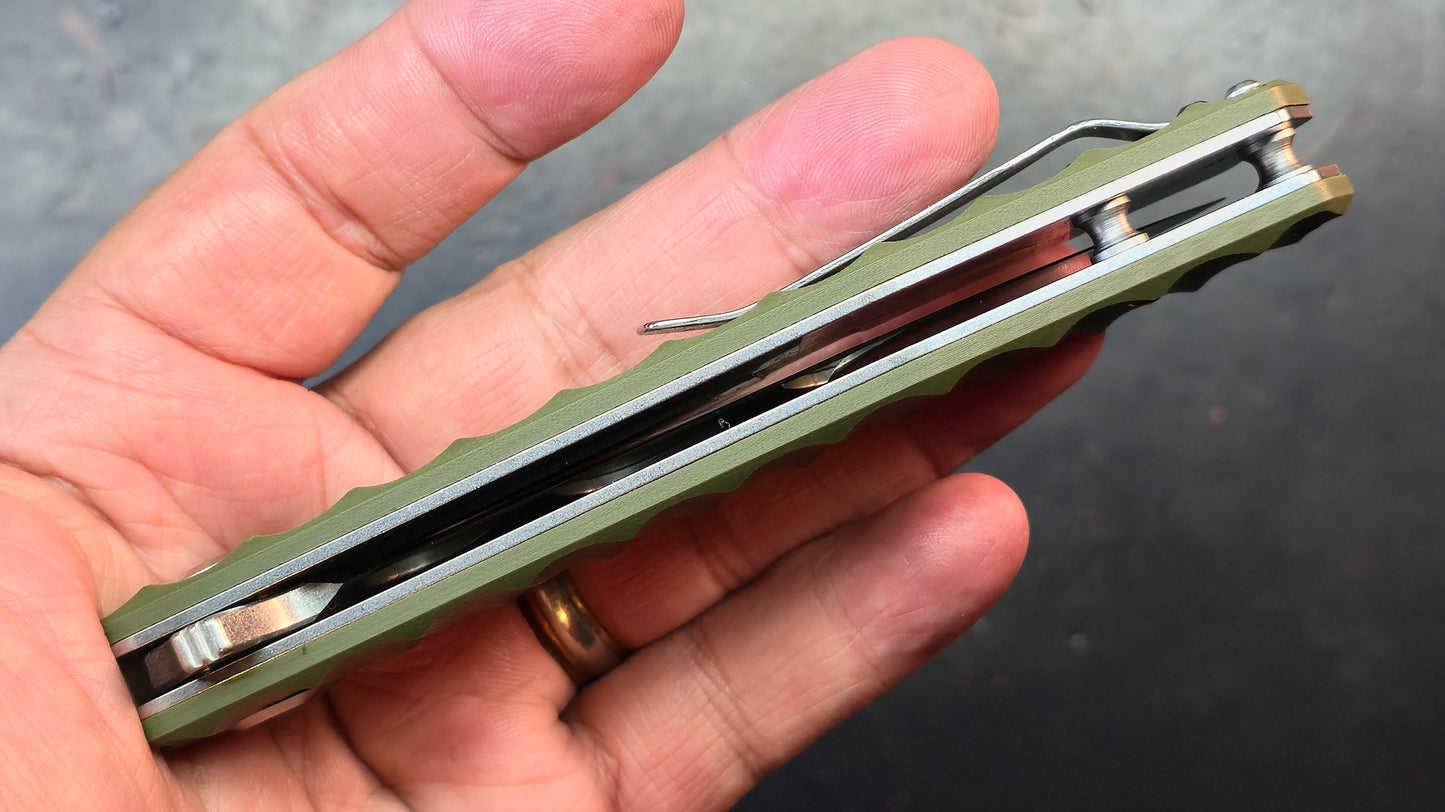 SixLeaf SL-36 G-10 Handle 9CR13MOV Blade