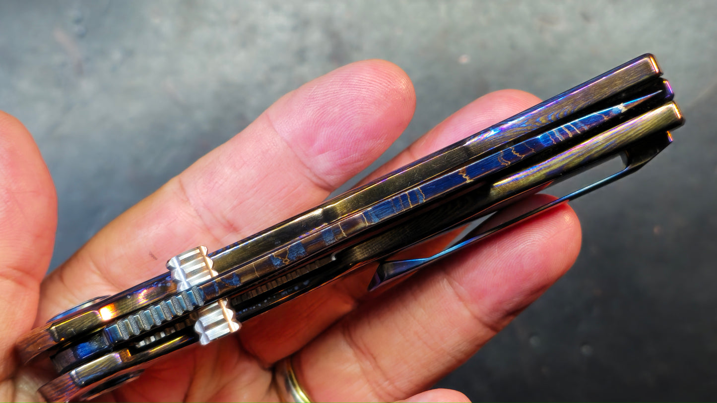 SixLeaf SL-81 Timascus Handle Damascus Blade