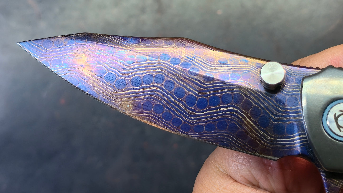 SixLeaf SL-81 Zirconium Handle Damascus Blade