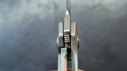 LAND 140 (Needle Roller Bearings) Titanium Handle VG-10 Blade
