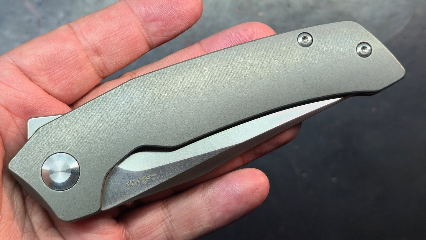LAND 140 (Needle Roller Bearings) Titanium Handle VG-10 Blade