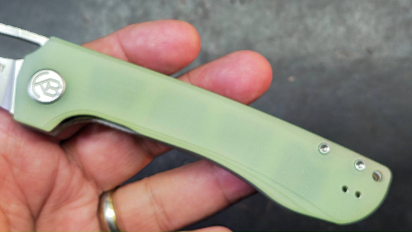 Kubey Elang Liner Lock Folding Jade G10 Handle AUS-10 Blade