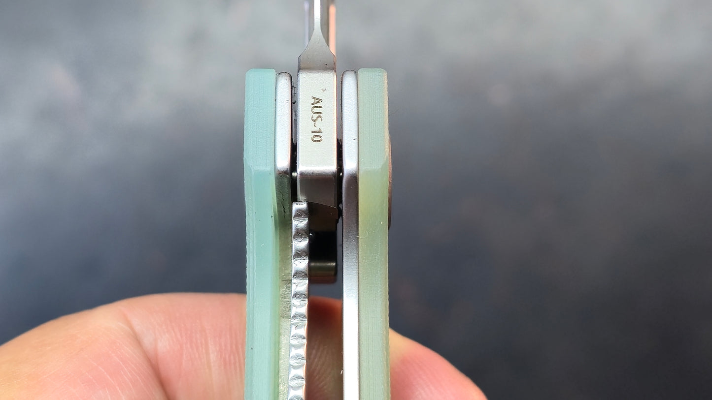 Kubey Elang Liner Lock Folding Jade G10 Handle AUS-10 Blade