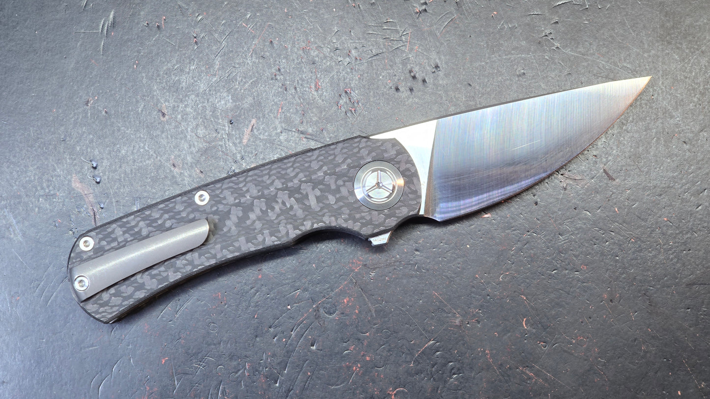TWOSUN TS243 Titanium / Carbon Fiber Handle YJ01-V1 Blade