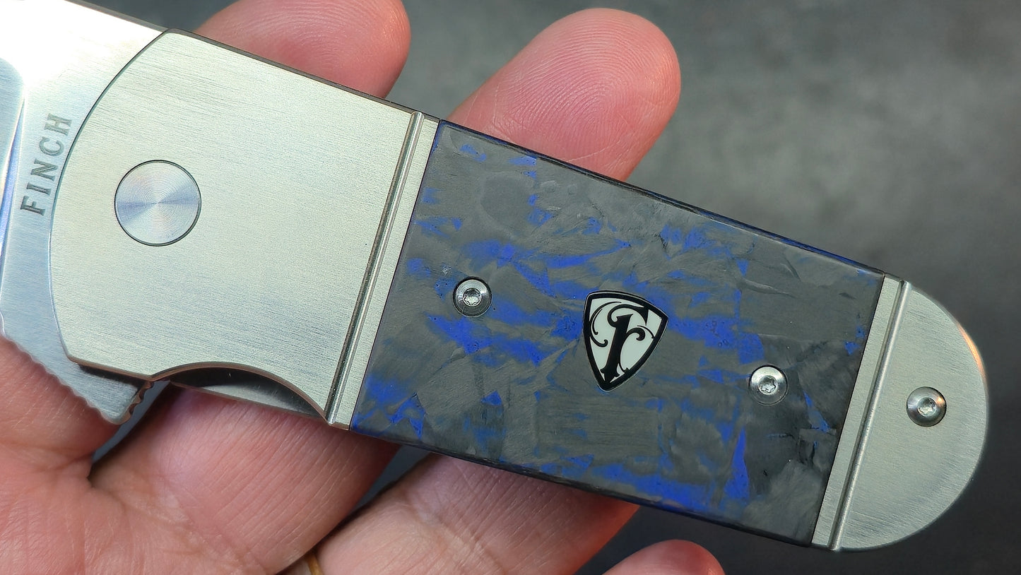 FINCH Buffalo Tooth Carbon Fiber 154CM