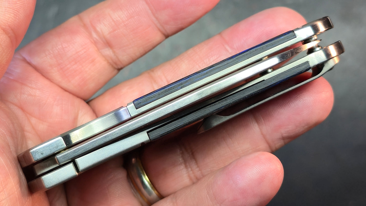 FINCH Buffalo Tooth Carbon Fiber 154CM