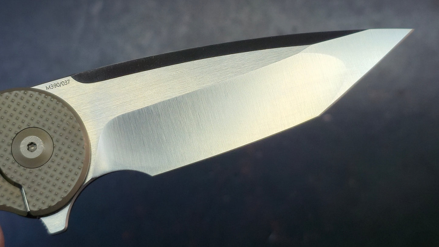 VDK 011 Wasp Framelock Bronze Titanium Handles M390 Blade