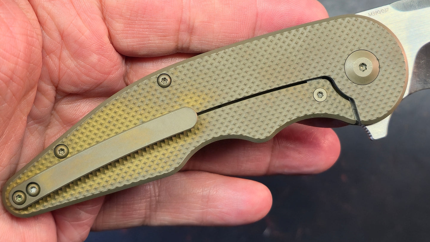 VDK 011 Wasp Framelock Bronze Titanium Handles M390 Blade