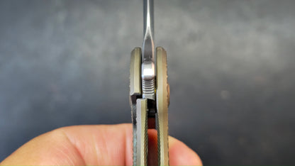 VDK 011 Wasp Framelock Bronze Titanium Handles M390 Blade