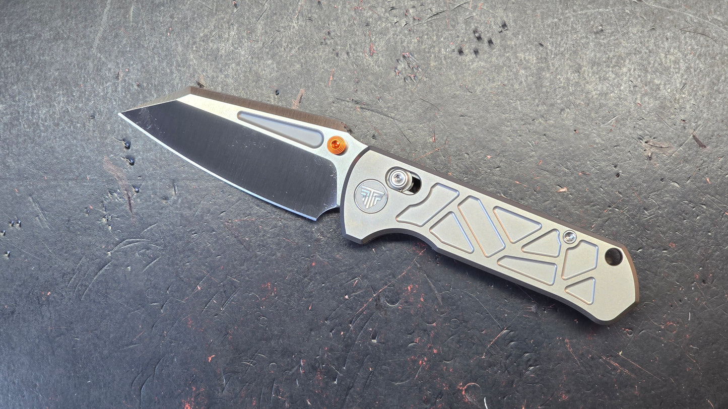 Trivisa Skarn-W Crossbar Lock Titanium Handle Satin M390 Modified Tanto Blade