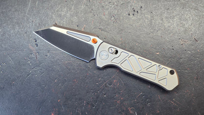 Trivisa Skarn-W Crossbar Lock Titanium Handle Satin M390 Modified Tanto Blade