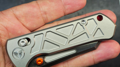 Trivisa Skarn-W Crossbar Lock Titanium Handle Satin M390 Modified Tanto Blade