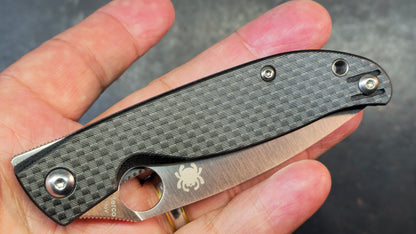 Spyderco Mantra 4 Black Carbon Fiber/G10 Laminate Handle 8Cr13MoV Blade