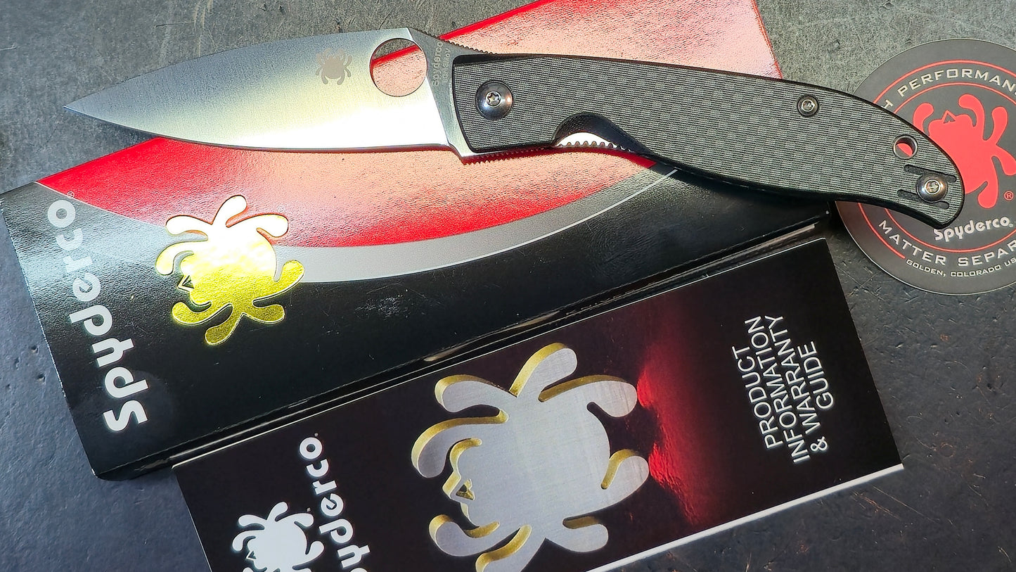 Spyderco Mantra 4 Black Carbon Fiber/G10 Laminate Handle 8Cr13MoV Blade