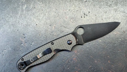 Spyderco ButtonUp Black Carbon Fiber/G10 Laminate Handle 8Cr13MoV Blade