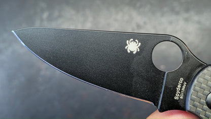 Spyderco ButtonUp Black Carbon Fiber/G10 Laminate Handle 8Cr13MoV Blade