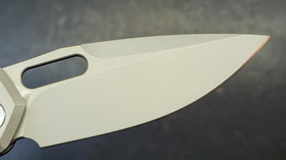 Trivisa Knives Gecko-S Liner Lock Titanium Handle Stonewashed M390 Blade