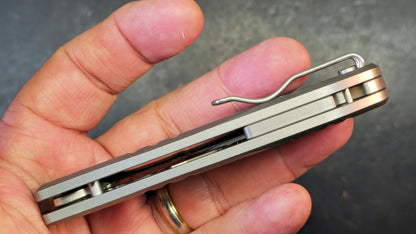 Trivisa Knives Gecko-P Liner Lock Titanium Handle Pearl Satin M390 Blade