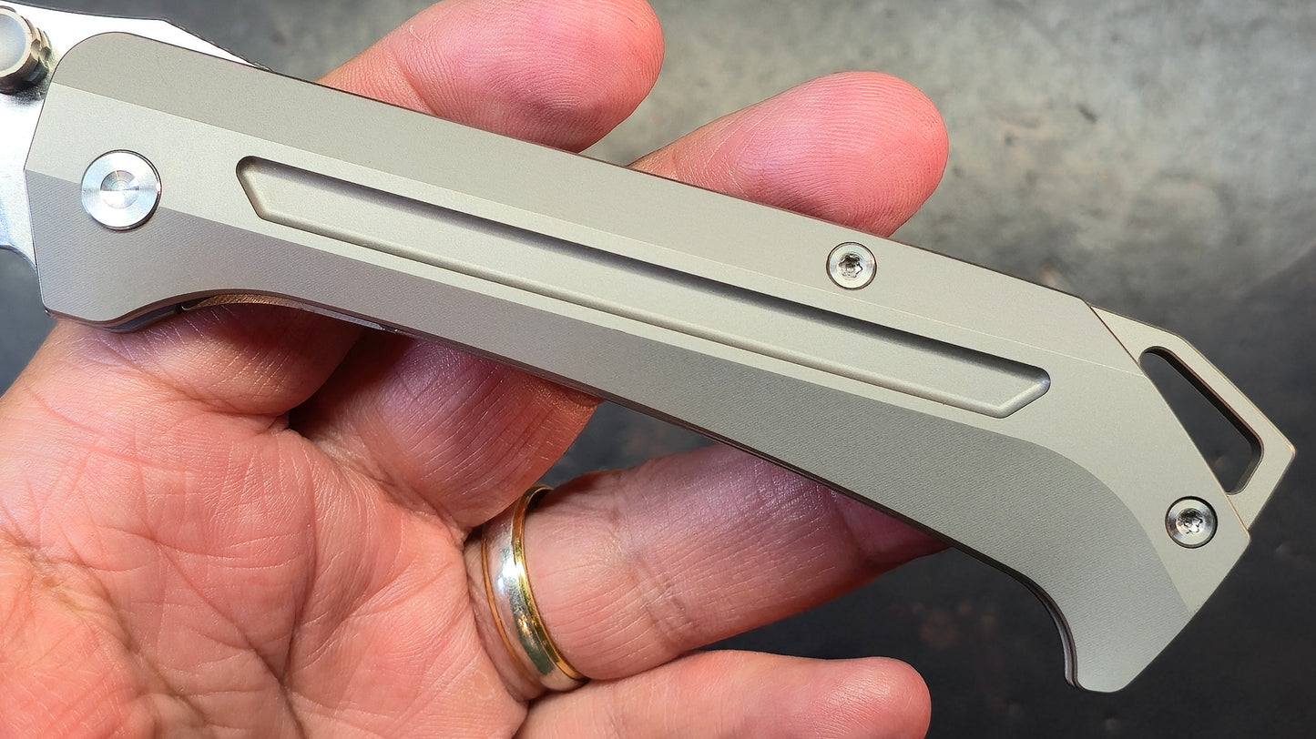 YJGDCN YJ2520 Titanium Handle M390 Blade