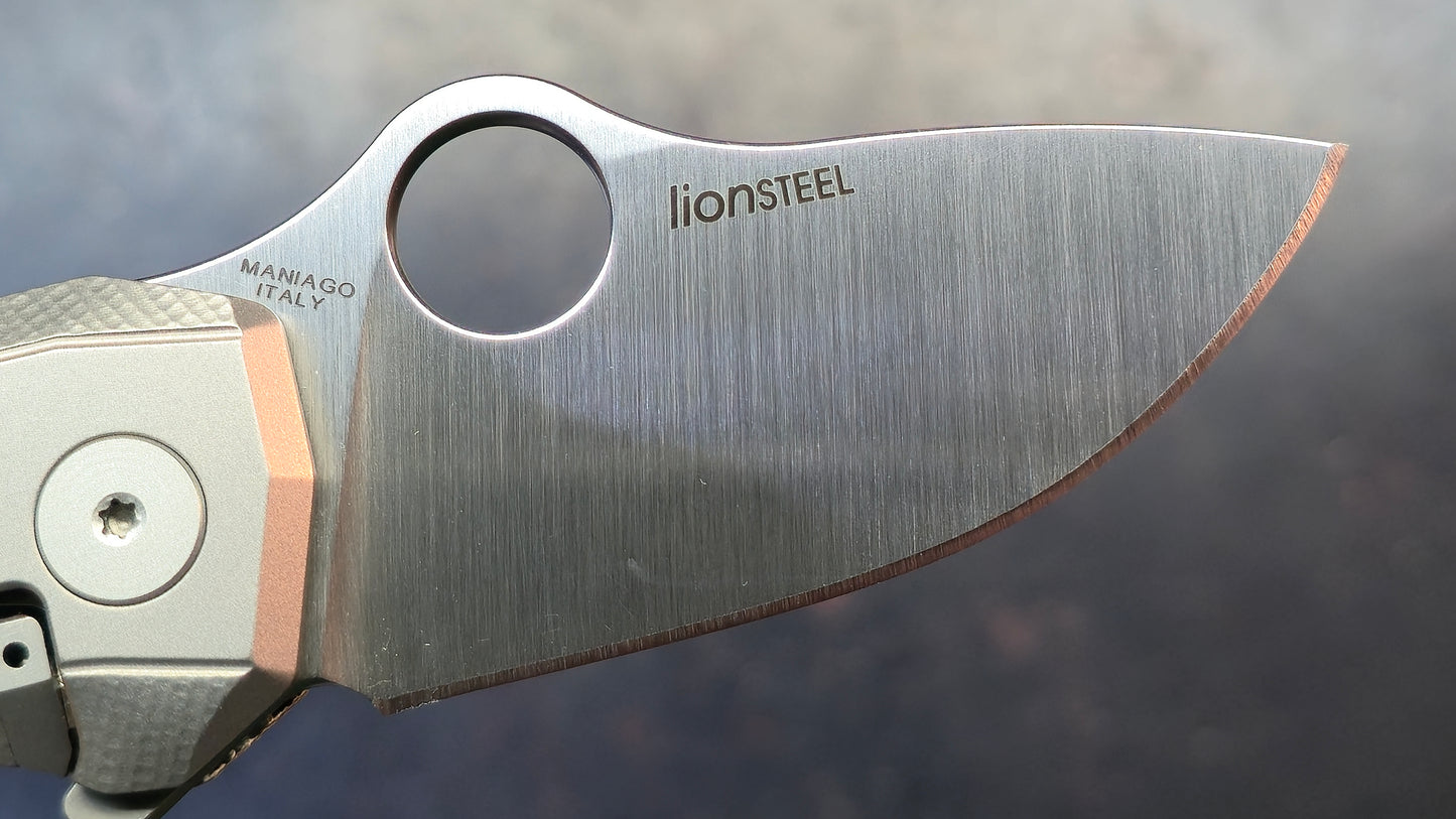 Spyderco SpyNano Micarta/Titanium 2.6" Satin M398 Blade