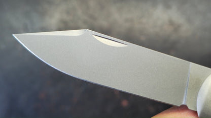 DREAMTECH D4386TG Slip Titanium Handle VG10 Blade