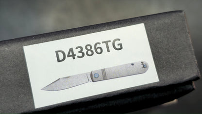 DREAMTECH D4386TG Slip Titanium Handle VG10 Blade