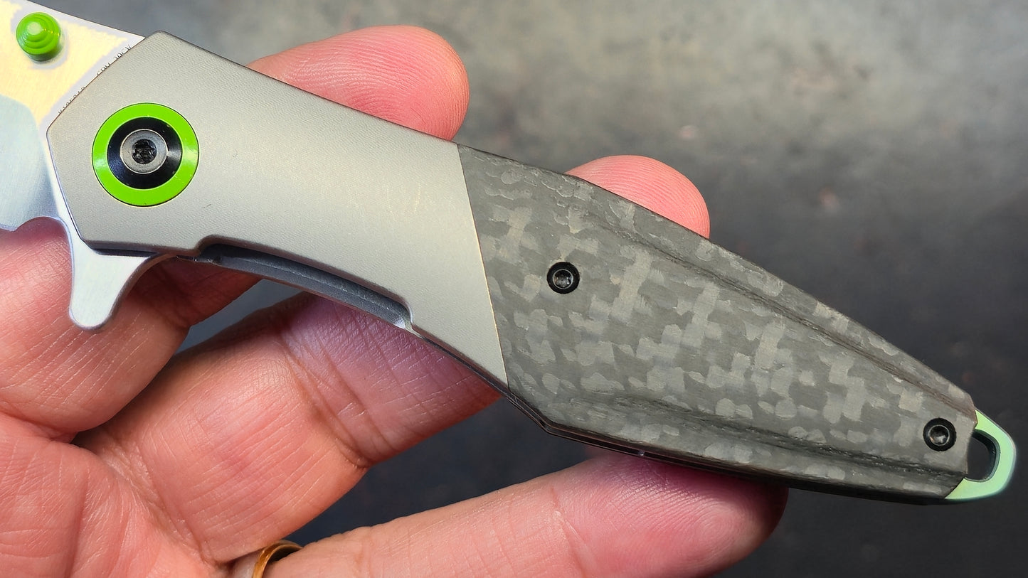 Kansept Mistaken Titanium/Twill Carbon Fiber Handle CPM 20CV Blade