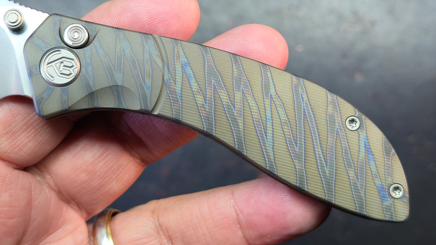 KB Stingray Flame Titanium Handle M390 Blade