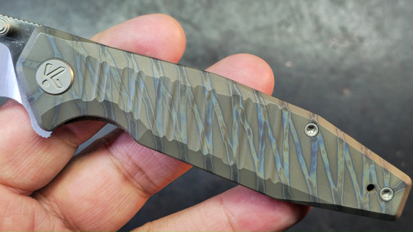 Kubey Whammy Flame Ano Titanium Handle 14C28N Blade