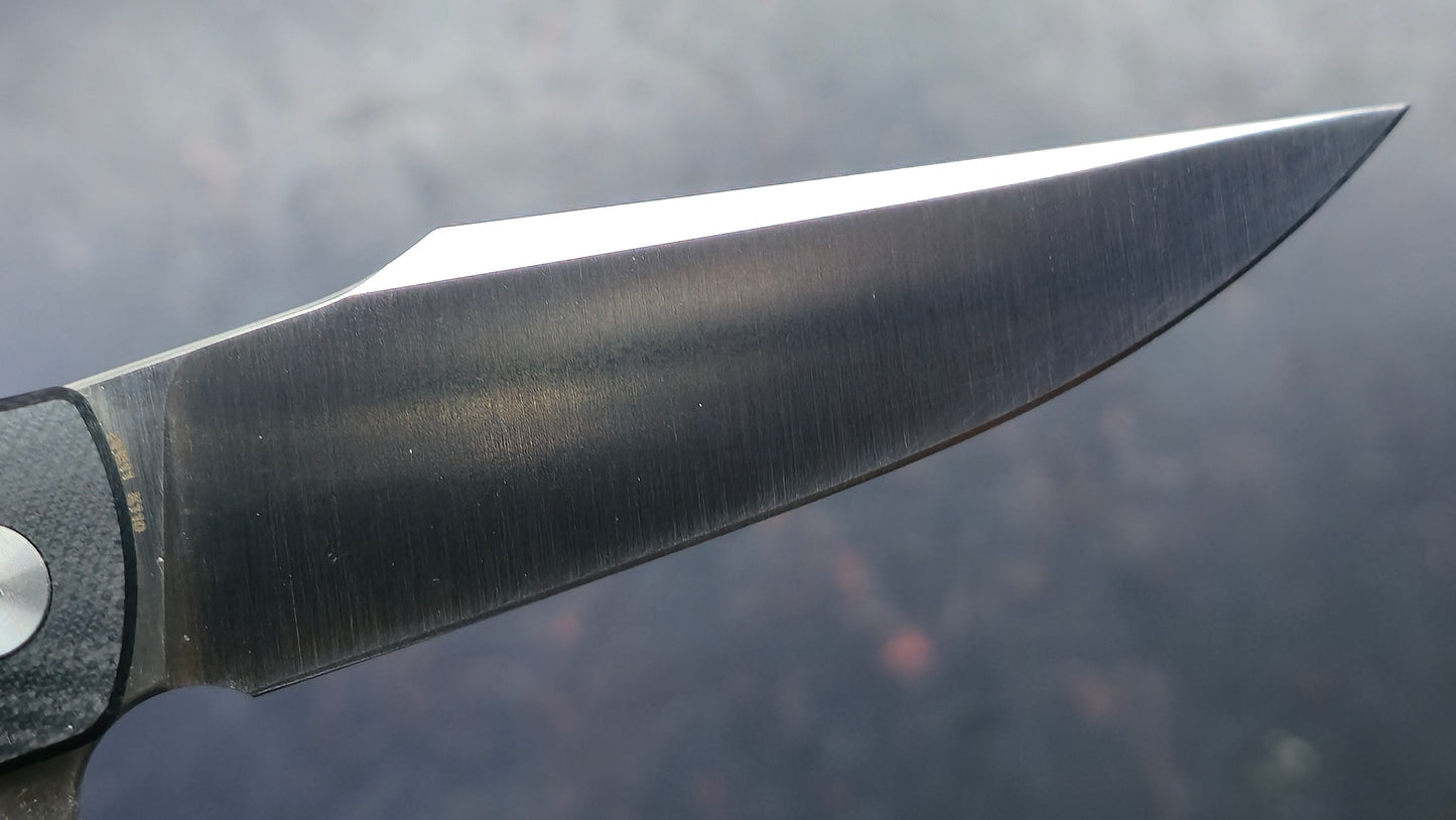 Petrified Fish Twigshark Button Lock G-10 Handle K110 Blade