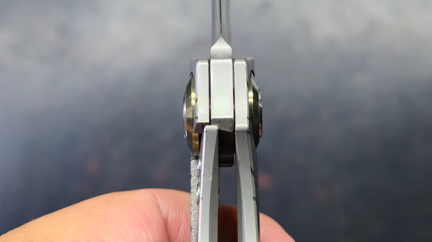 TWOSUN TS300 Titanium M390