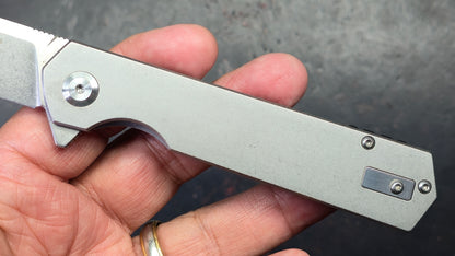 Ganzo FH12SS Firebird SS Handles D2 Blade