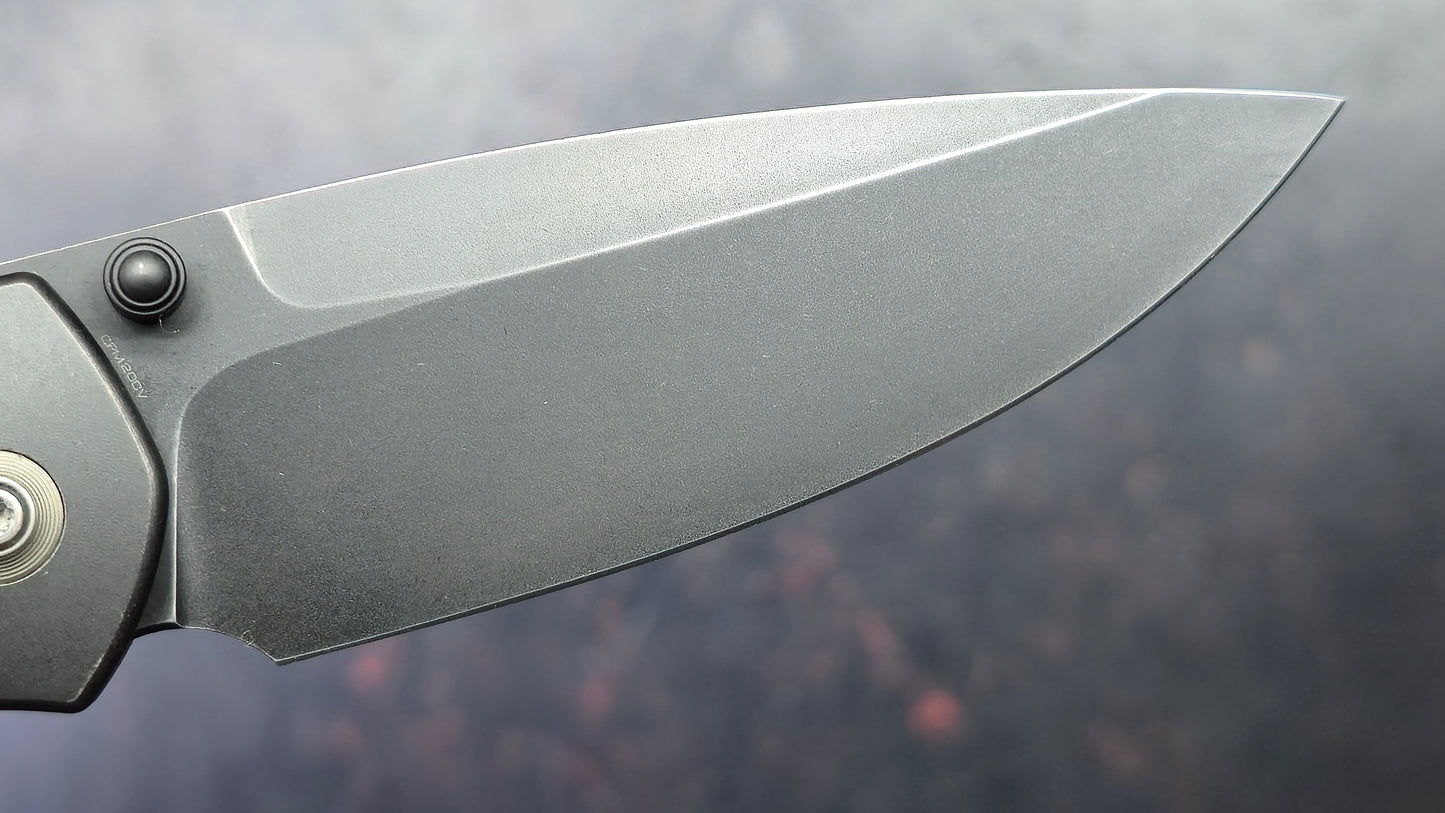 WeKnife WEKNIFE Esprit Titanium & Carbon Fiber Handle CPM 20CV Blade