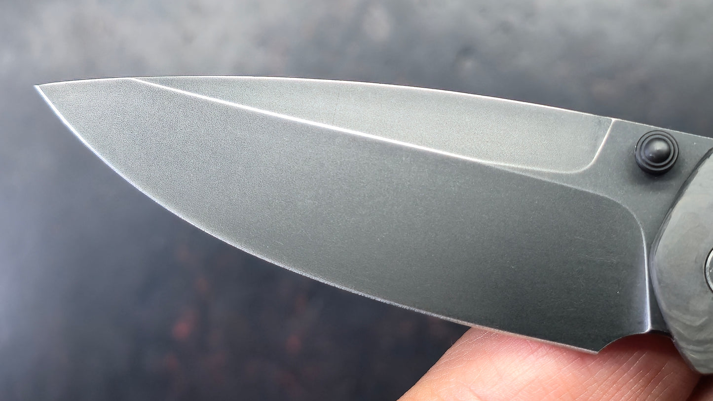 WeKnife WEKNIFE Esprit Titanium & Carbon Fiber Handle CPM 20CV Blade