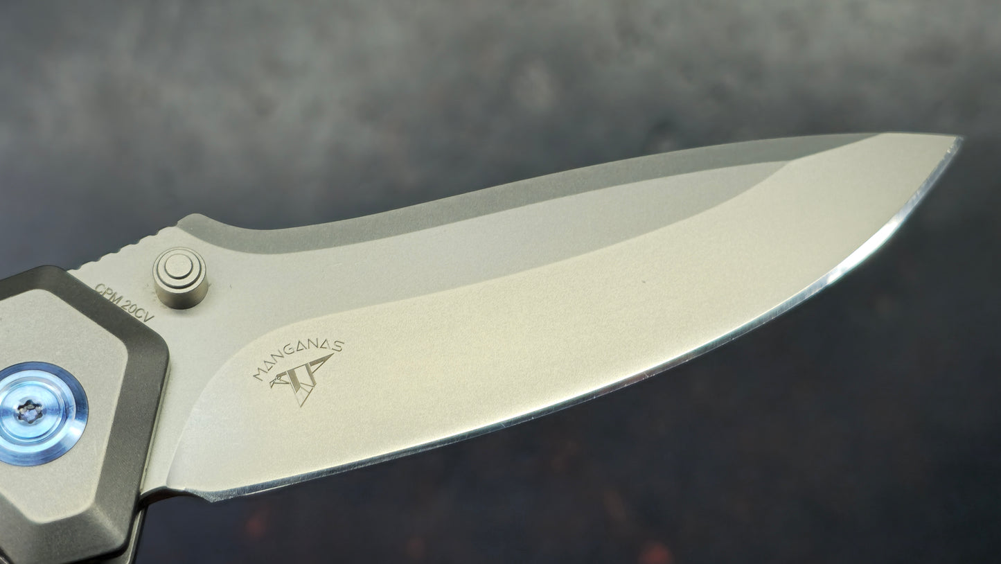 Kubey Ruckus Titanium Handle Bead blasted CPM 20CV Blade