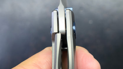 Kubey Monsterdog Titanium Handle M390 Blade