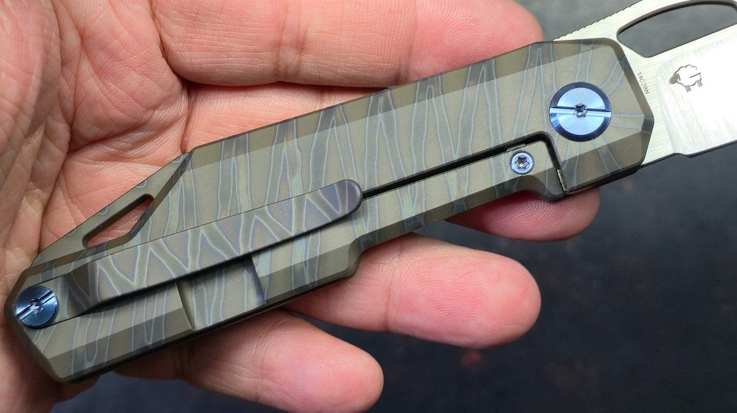 Kubey Verijero Flame Titanium Handle 14C28N Blade