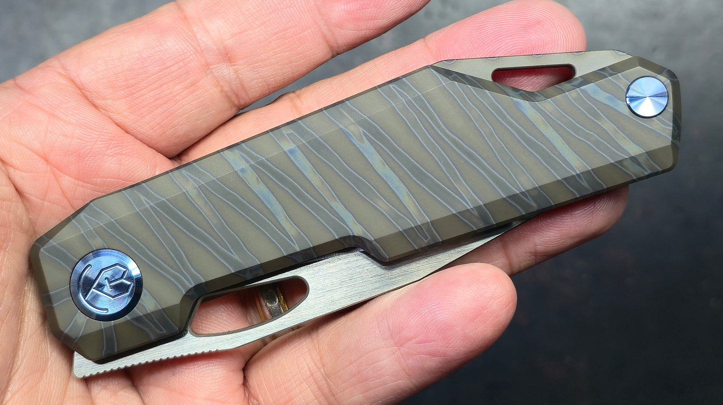 Kubey Verijero Flame Titanium Handle 14C28N Blade