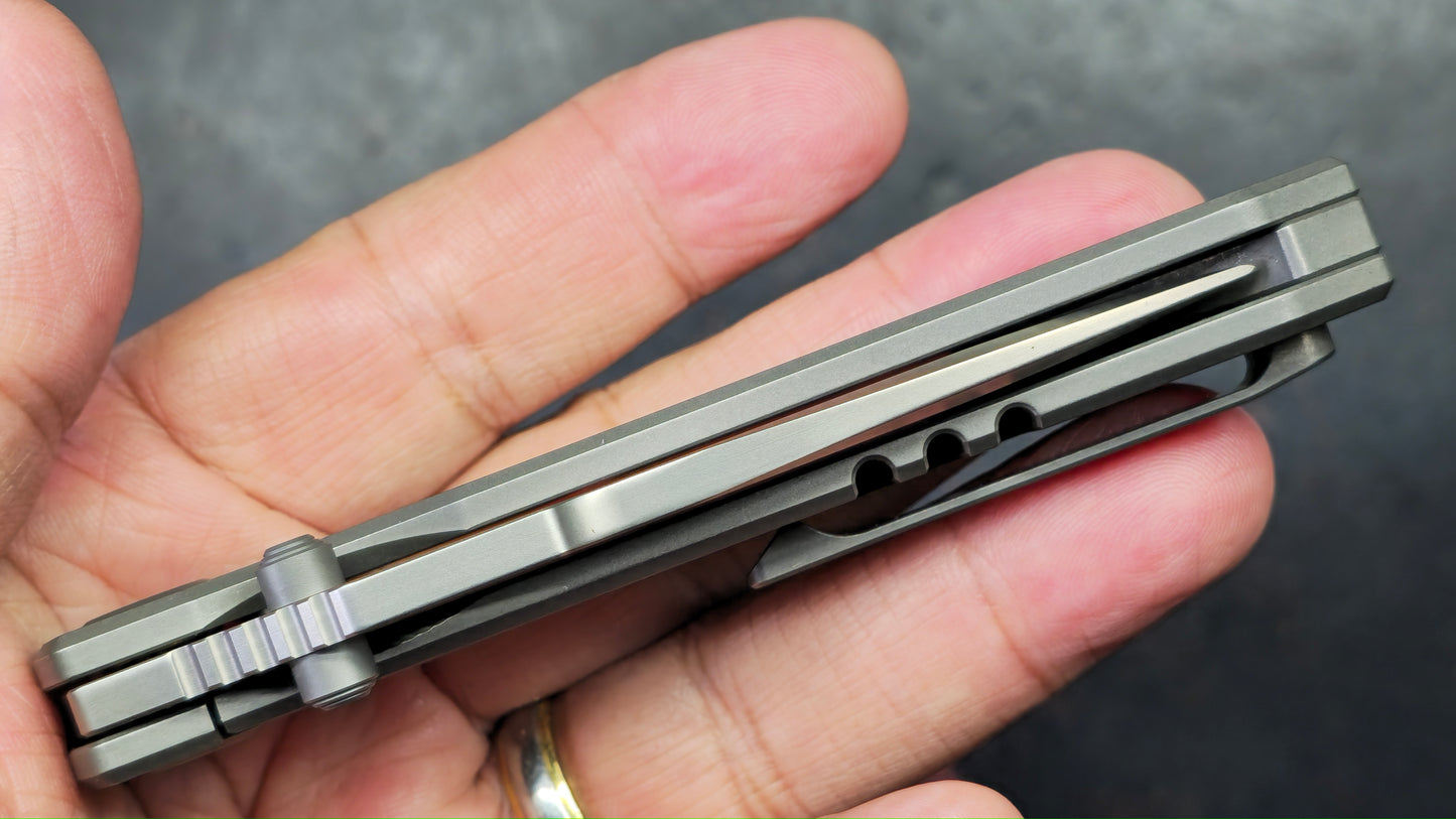 Kubey Blackout Titanium Handle M390 Blade