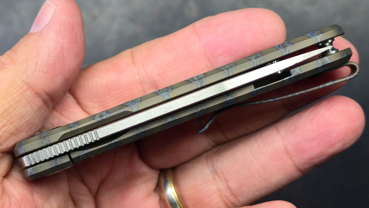 Kubey NEO Flame Titanium Handle S35VN Blade