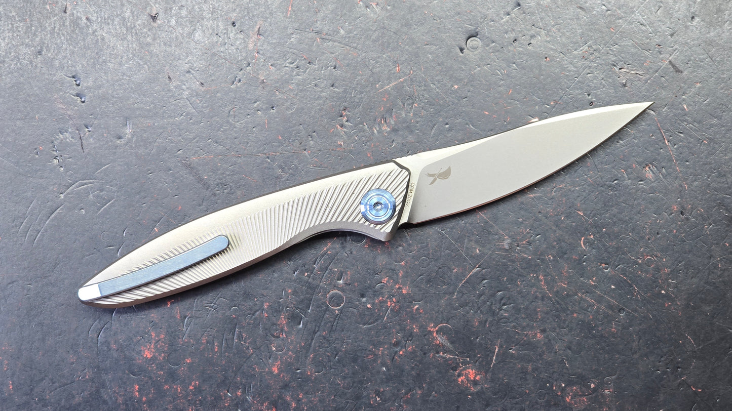 Kubey Pike Titanium Handle CPM 20CV Blade
