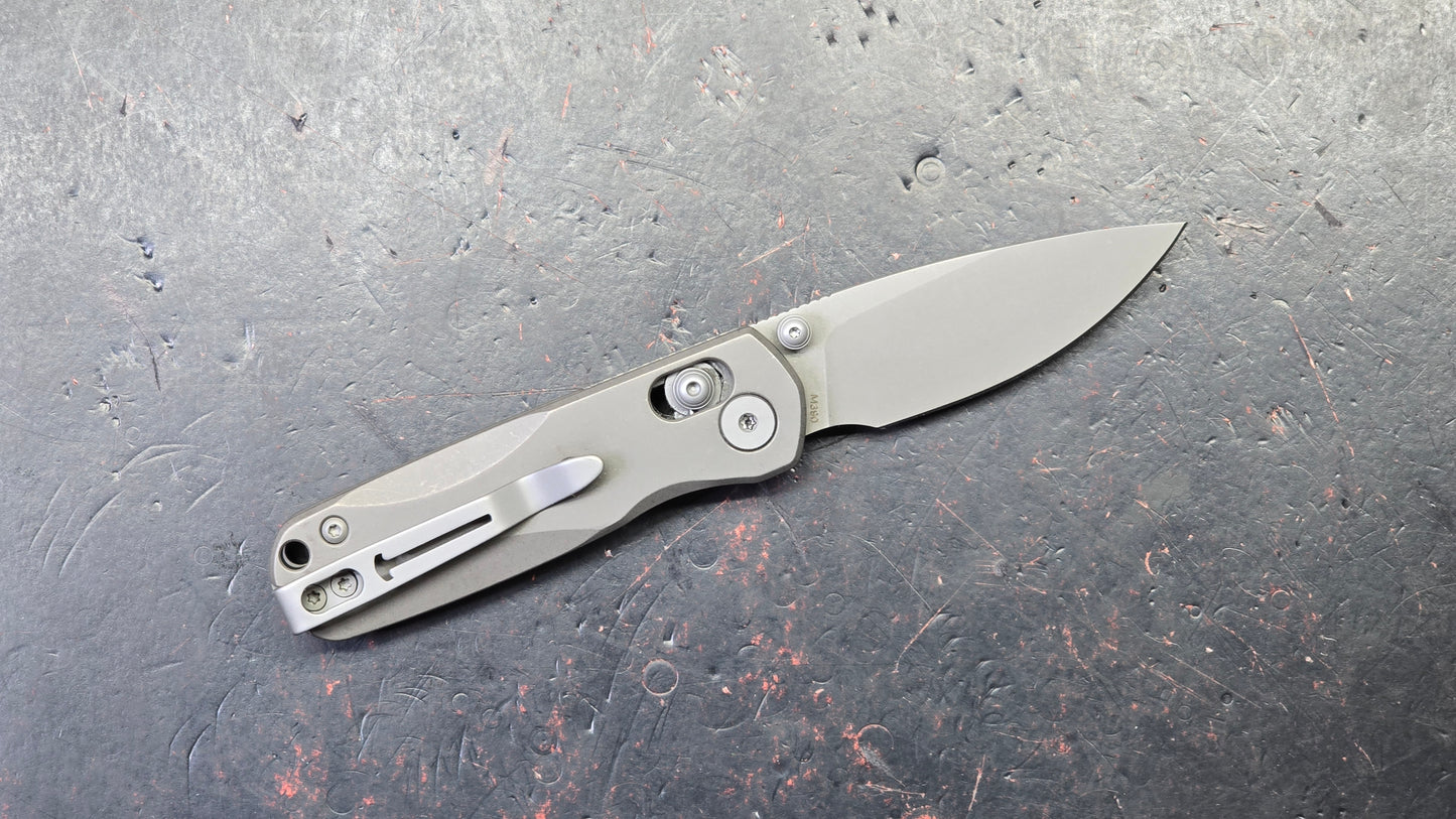 Bestechman Sprite Folding Knife Dark Bead Blast Stonewash Titanium Handle M390