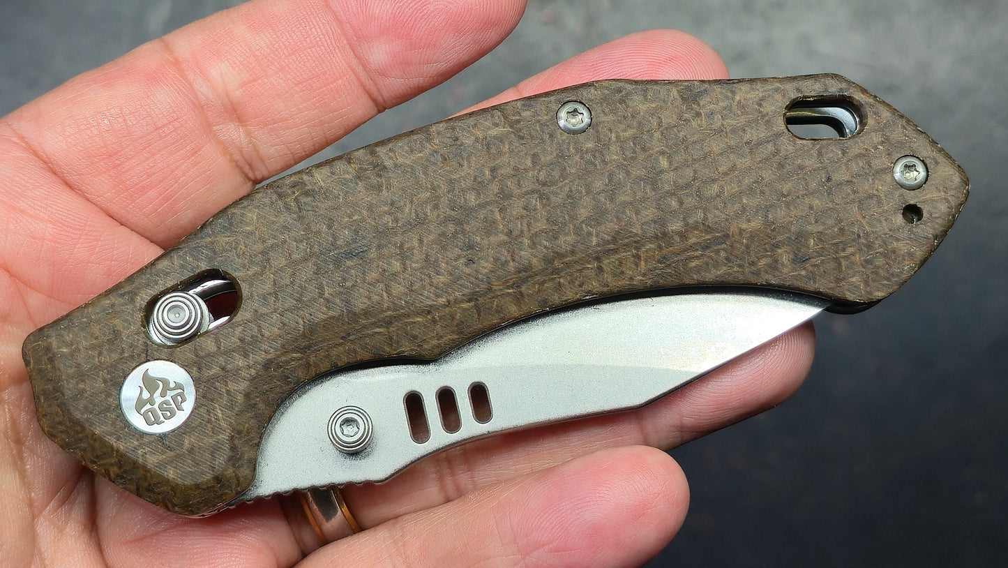 QSP Elk Glow Brown Micarta Handle 14C28N Blade