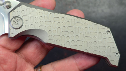 Kubey Hamster Flame or Gray Titanium Handle 14C28N Blade