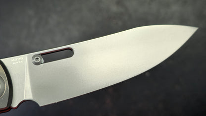 Maxace Beetle 2 Titanium & Silver Twill Carbon Fiber Handle M398 Blade