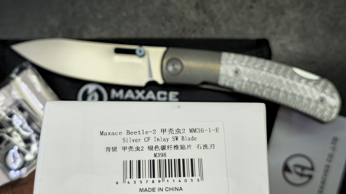 Maxace Beetle 2 Titanium & Silver Twill Carbon Fiber Handle M398 Blade