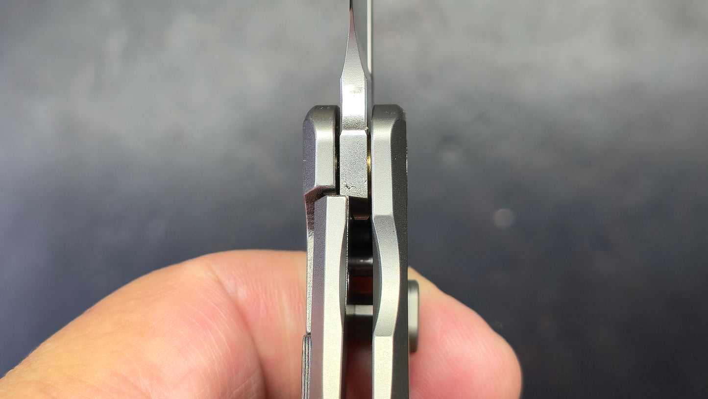 Remette RT-Orca Titanium/Carbon Fiber Handle M390 Blade