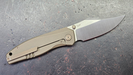 Kubey Classico Bronze Titanium Handle M390 Blade