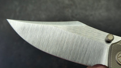 Kubey Classico Bronze Titanium Handle M390 Blade